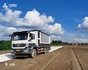 道路施工 ▏九州陸達(dá)牌粉料撒布車(chē)助力西部道路建設(shè)